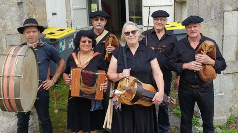 La  fête médiévale au village