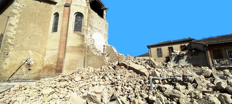 eglise saramon.jpg