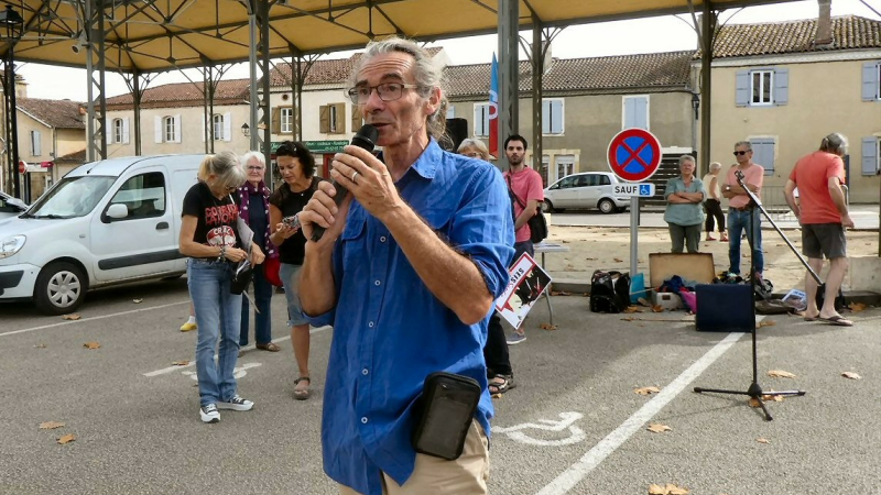 Des anti-corridas bruyants .....tout en restant très .pacifiques !