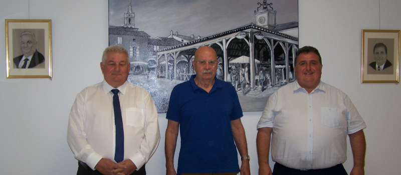Vernissage du nouvel artiste JM-Bey...artiste peintre des grands espaces.