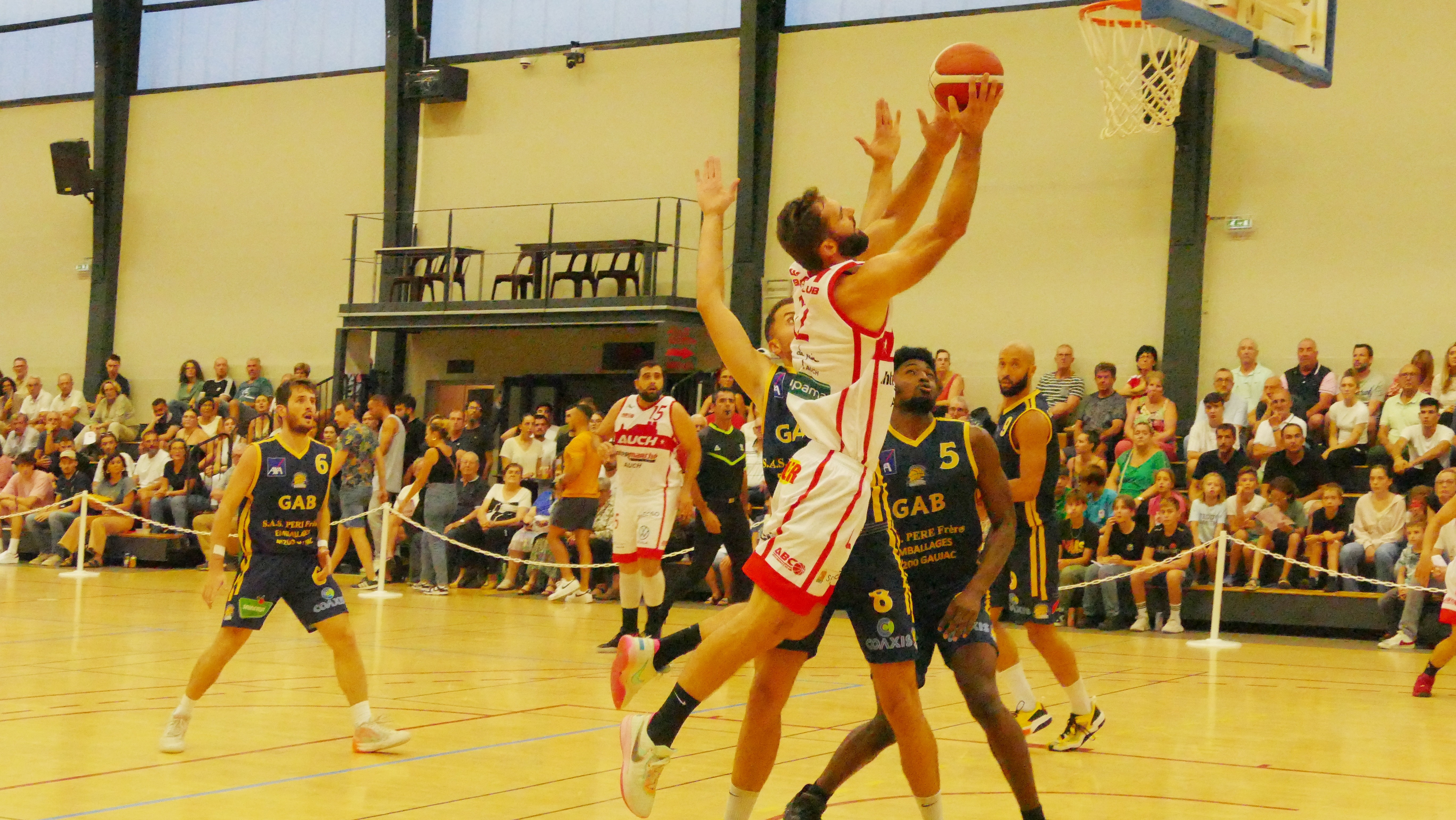 Johan Desbarats a marqué 19 points.