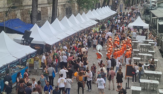 marche seine quai .jpg