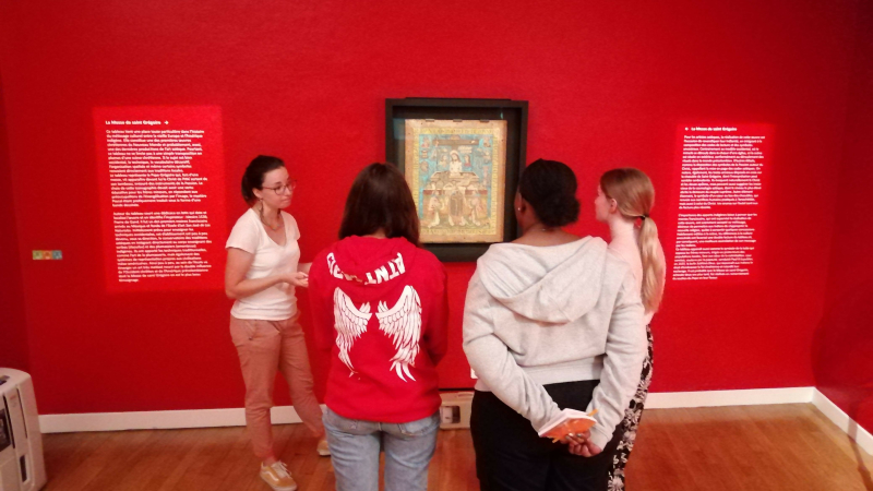 Les élèves de Terminale du lycée Oratoire inscrites en Spécialité "LLCE-Espagnol" ont visité le Musée des Amériques" d'Auch