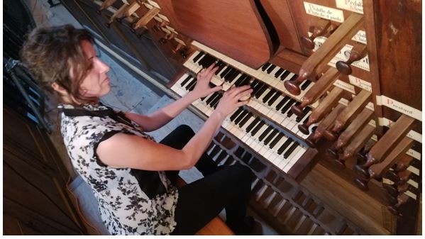 L'organiste Orchia D'Orio.