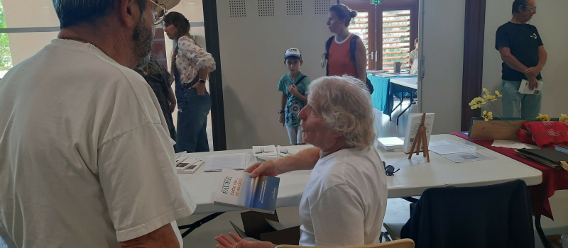 Une Belle réussite pour le premier salon du livre de Touget