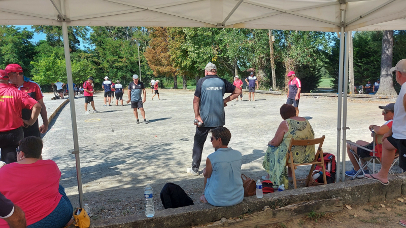 Une matinée pour découvrir la pétanque !