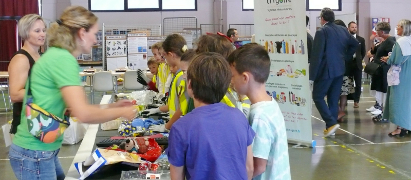 Ce sont environ entre 800 et 1000 élèves qui "participent à la fête de la Science"