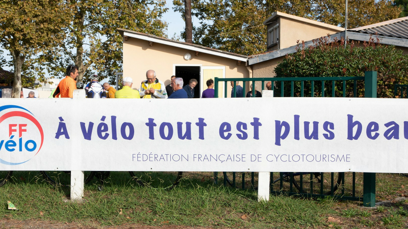 La Concentration de la FF vélo à Nogaro