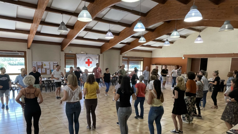 Soirée solidarité de la Varangue : un chèque remis à la Croix Rouge du Gers pour les sinistrés du Maroc