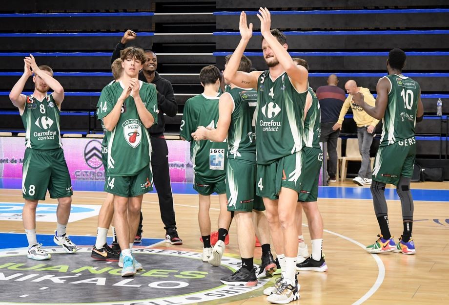 Fin de match. photo : Matthieu Saubion.