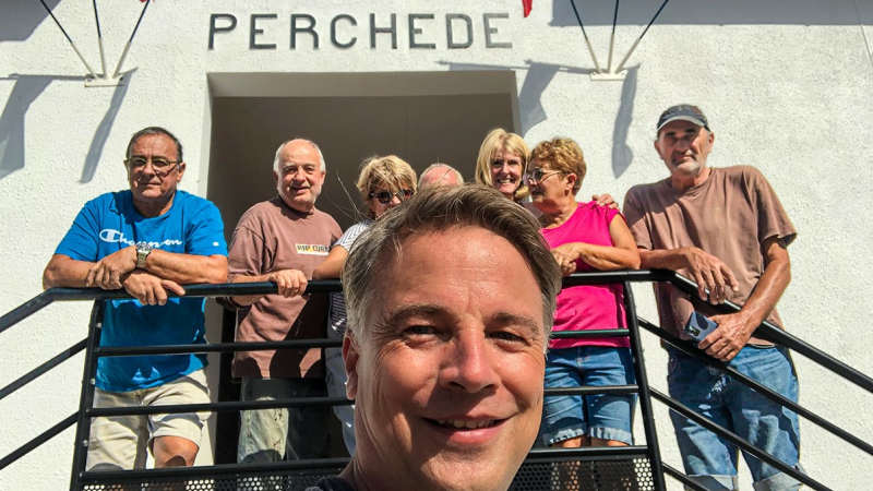 Les élus et les bénévoles de Perchède se retroussent les manches: ils ont rénové la mairie