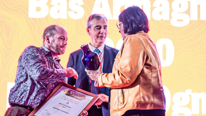 71e Concours des grandes eaux-de-vie d'Armagnac à Éauze : le Domaine d'Ognoas 2010 reçoit le Prix du Président de la République