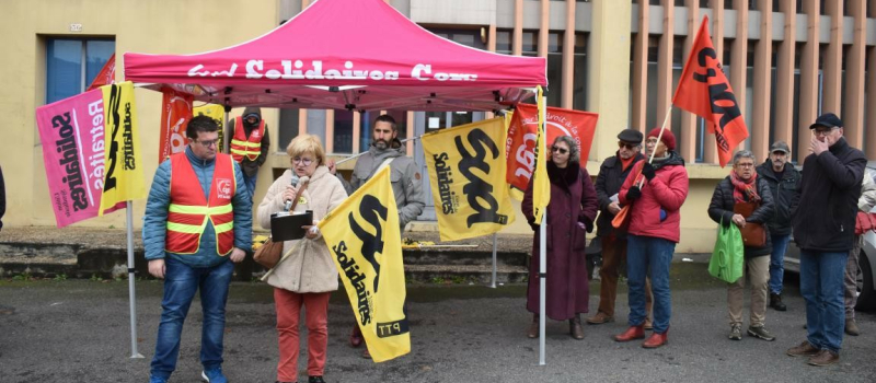 Ils disent non au projet de fermeture du centre courrier