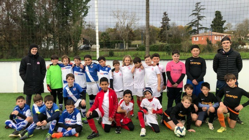 UAV Football : la réserve corrigée, les U11 aux finales Futsal