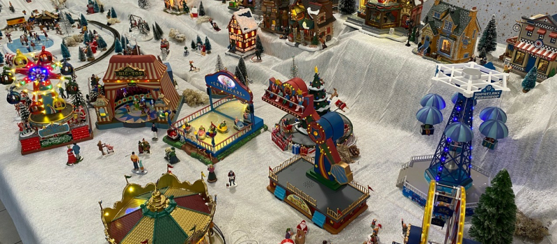 A voir sans tarder, le village animé miniature de Noël !