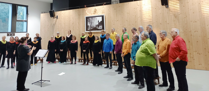 Les artistes peintres et sculptrices durannais se sont dévoilés pour le concert de noël