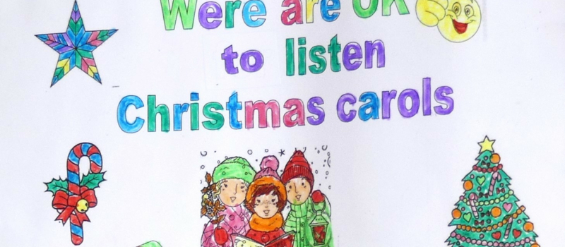 Auch:  "were are ok to listen christmas carols"  Nous sommes d'accord pour écouter des chants de Noël »