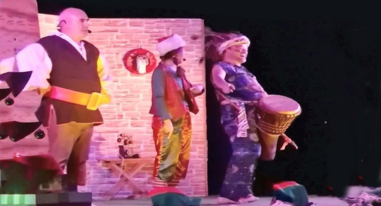 spectacle enfants.JPG
