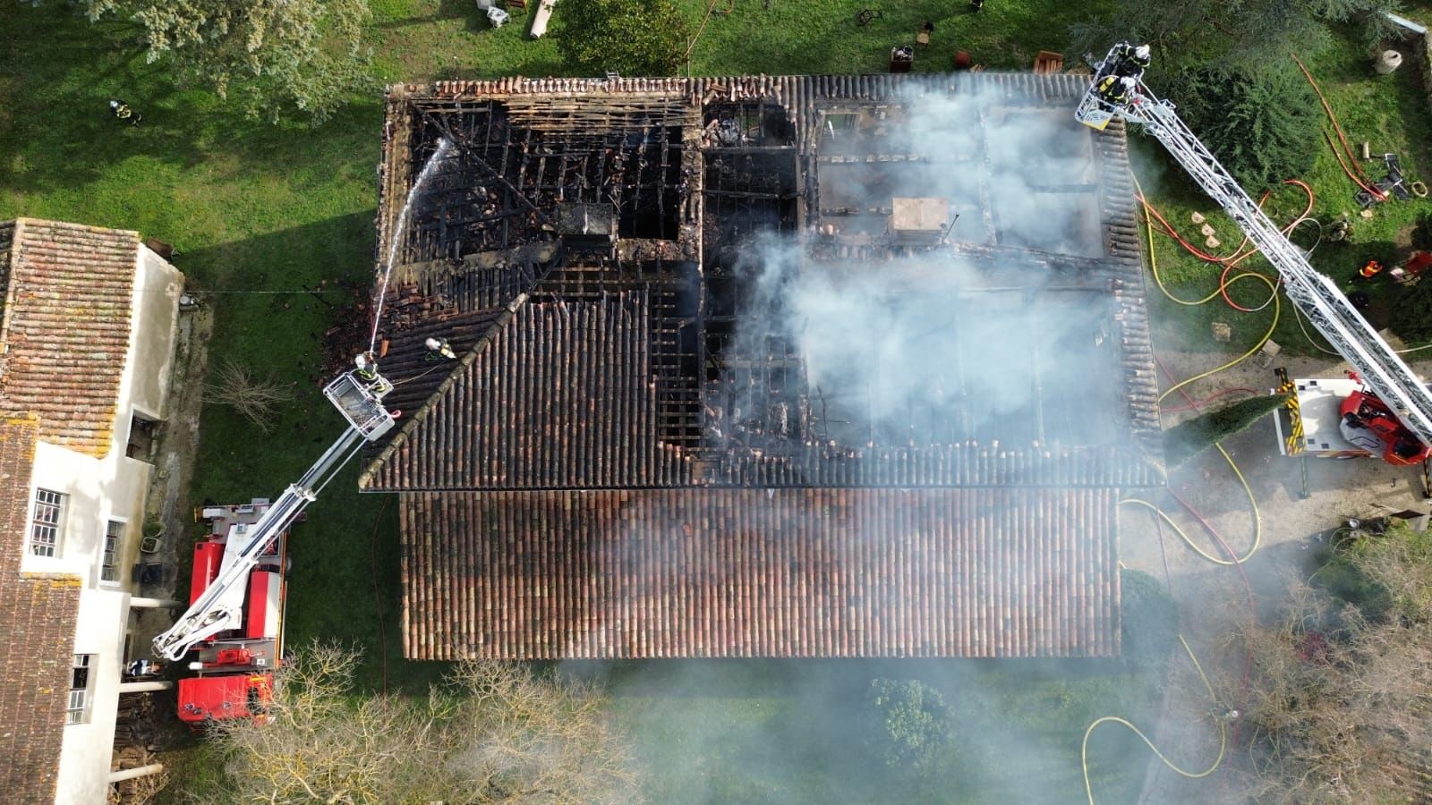 Maison de Touget : 150 m2 de toiture détruits