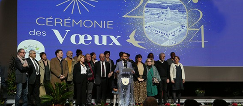 Unecérémonie de vœux 2024 tournée vers l'essor de la ville !