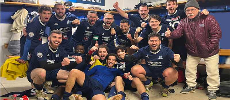 FCM et de deux pour les séniors