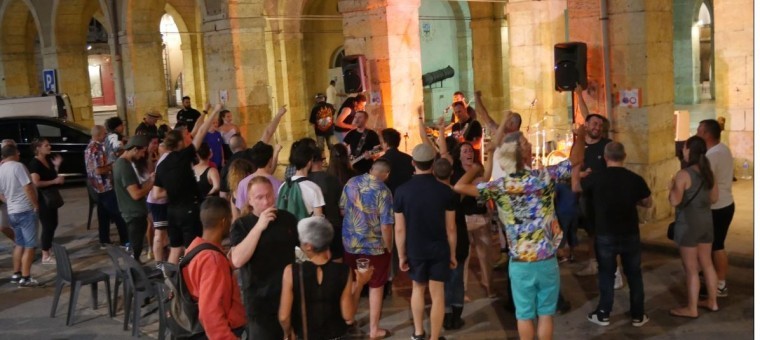fete musique fleurance.jpg