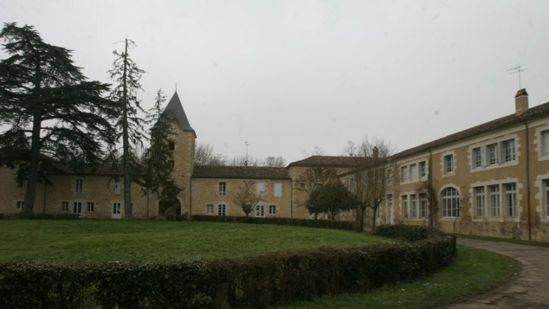Vide-grenier des ExtraOrdinaires au château de Lescout !