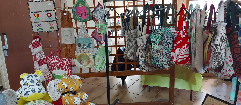 Le vide-grenier, vente créative de Vic Accueil, c'est samedi !