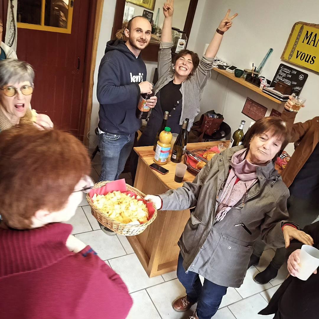 Vers la ré-ouverture d'un café de village dans la commune de Saint Michel