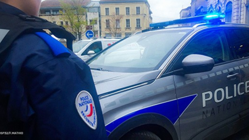 Une altercation verbale s'achève par des coups de couteau