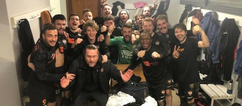 UAV Football : la Une conforte sa 3e place, la Deux tient tête au leader