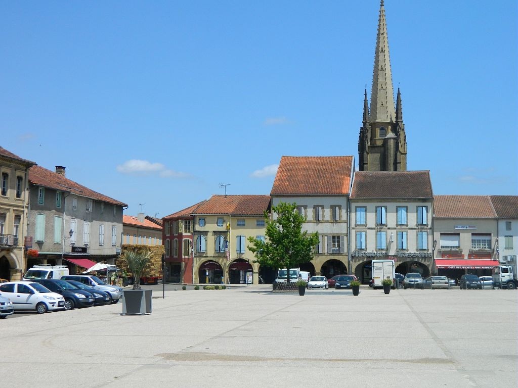 marciac place hotel ville.jpg