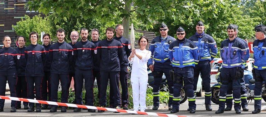 pompiers flamme olympique 1.jpg