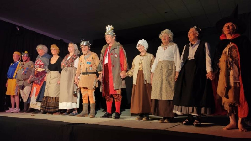 Où l'on découvre" La vera storia della Befana"
