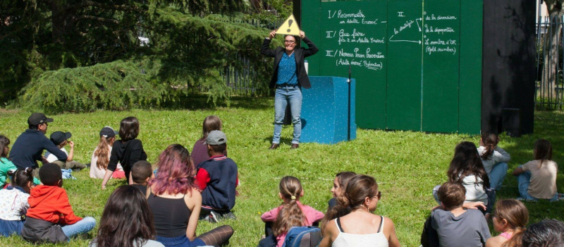 "Manuel à l'usage des non-adultes", c'est ce soir à 19 h!