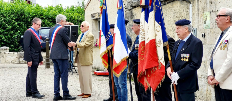 Hommage aux morts pour la France en Indochine