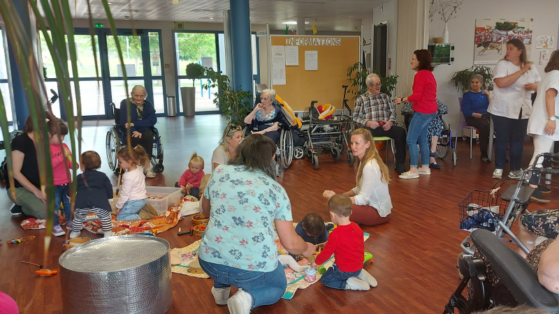 Fête de la musique avant l'heure à l'EHPAD de l'hôpital  de Vic-Fezensac !
