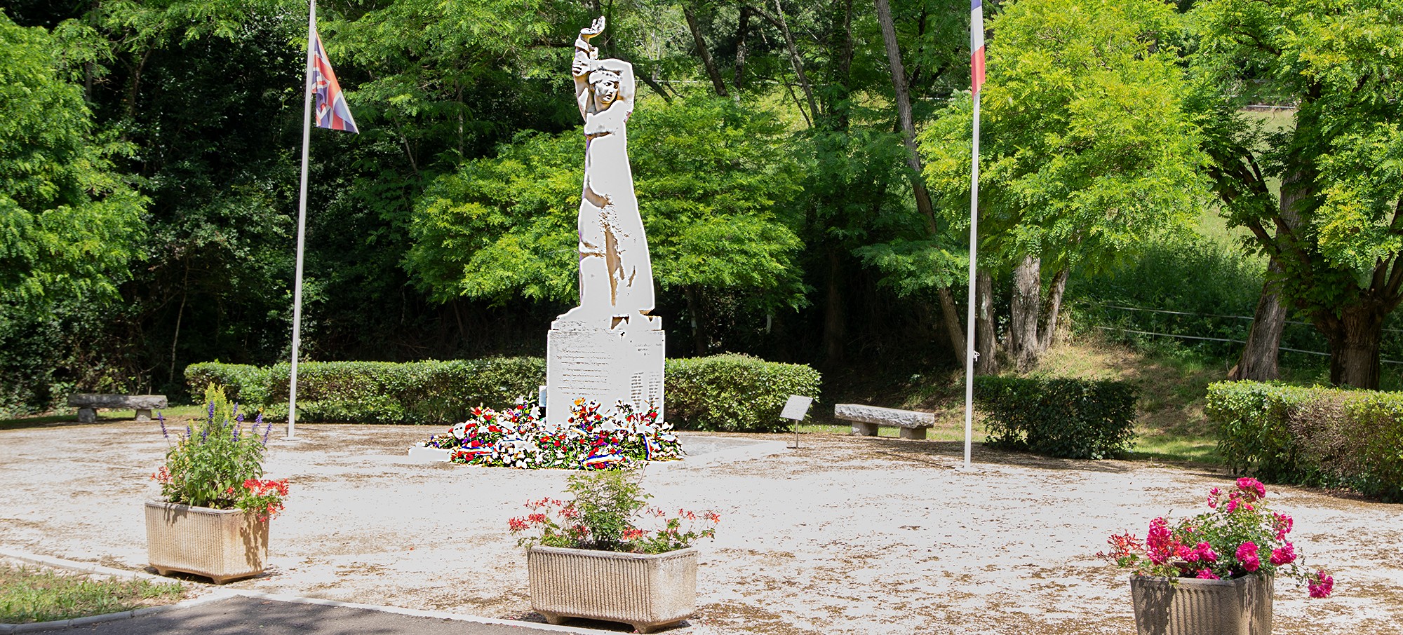 0 Le Mémorial de Panjas 1bis 120624.jpg