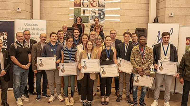 De jeunes apprentis à l'honneur auConseil Départemental