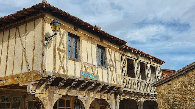 Première randonnée de l'été à Bassoues avec les Randonneurs de Bazian !