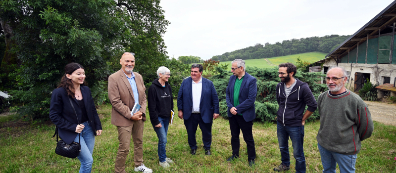 Législatives : les candidats invités dans une ferme gersoise