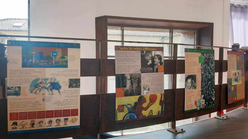 Médiathèque : le grand dessin avec Zaü et l'exposition " La terre est ma couleur"