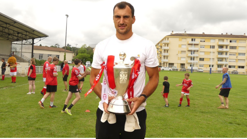 Mêlée intergénérationnelle au Bourrec avec Paulin Riva et la coupe du monde de rugby à 7