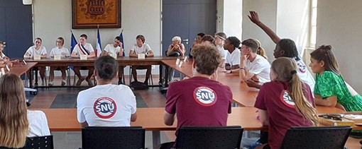 condom snu 1.jpg