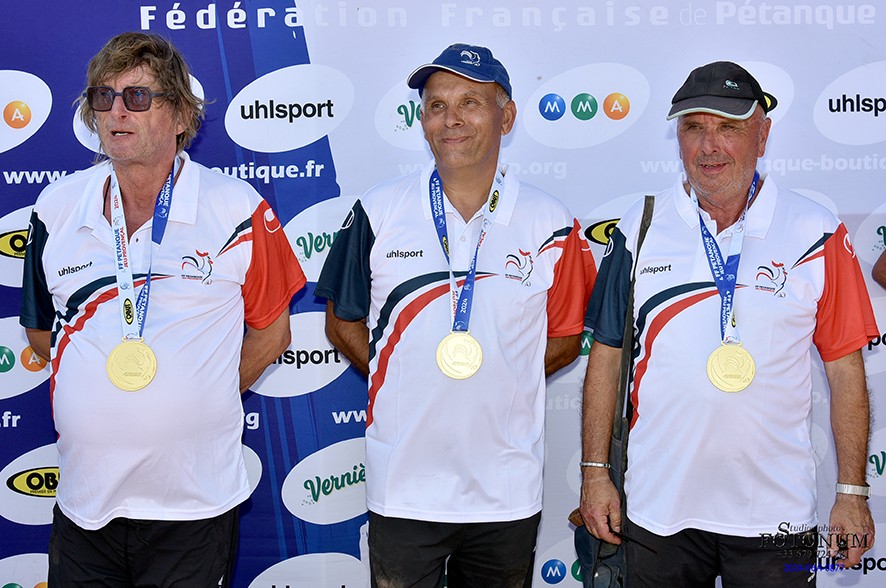 petanque champions france veterans.jpg