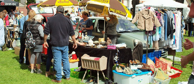 Vide grenier du week end