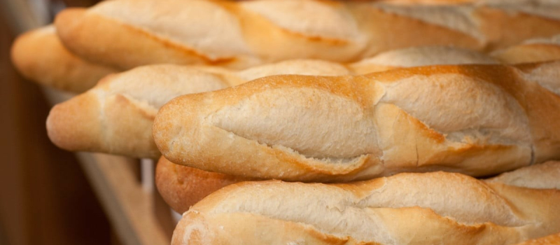 Durant les deux semaines de fermeture du Fournil gascon, dépôt de pain artisanal au tabac-presse