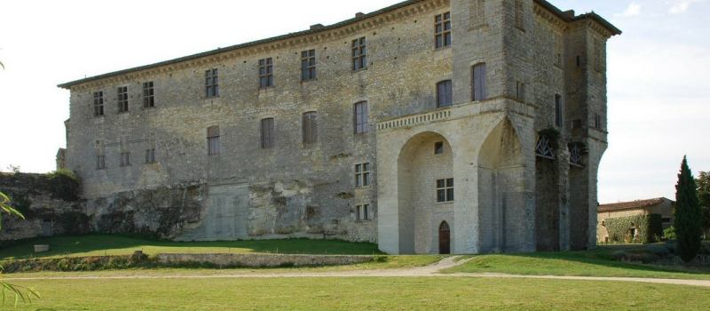 L'artiste Casimir Ferrer en démonstration au château de Lavardens
