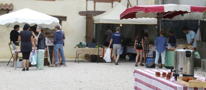 Le marché Ô Casaou, 1er vendredi du mois à Miélan