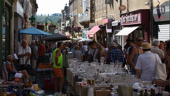 vide grenier mirande08.jpg